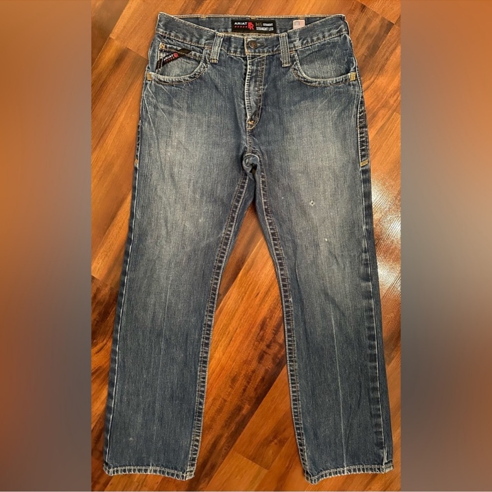 FR M5 Basic Straight Leg Jean